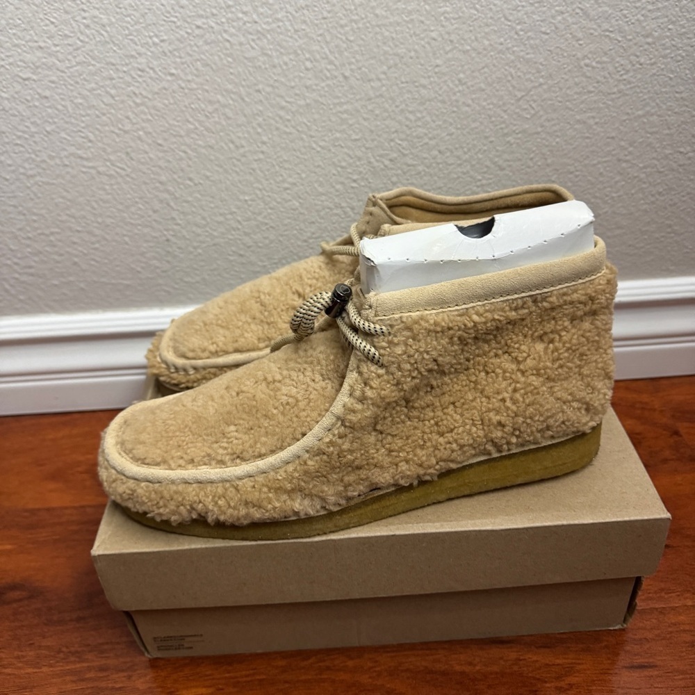 Moncler 1952 Clarks Shearling Wallabee Size 11